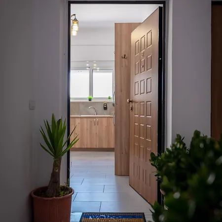 Marin Apartment *